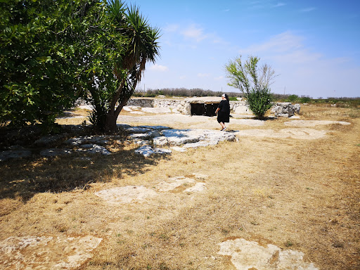 Dolmen Stabile Giuggianello - Thumbnail