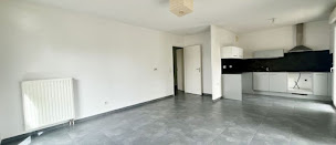 Photo n°40 de Carole Lachieze - Conseillère en immobilier IAD France - Juvignac à Juvignac (Agence immobilière)