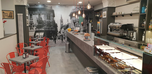 Gianx bar