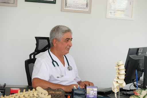 Dr. Salih Şahin Muayenehanesi