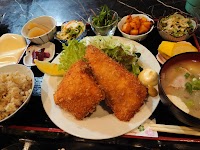 コーヒー&ランチ 琥珀