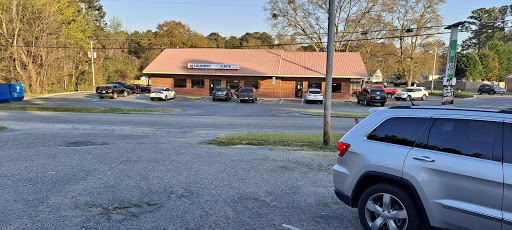 Charlies Corner Laundry Mat - Thumbnail