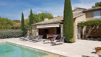 Mas du Perussier : Maisons de vacances, ch. d'hôtes, locations de vacance, avec piscine, proche Lourmarin, Luberon 84 à Cucuron
