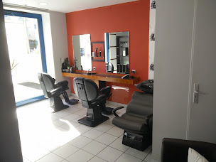 Photo n°4 de L'Espace Coiffure à Pont-de-Buis-lès-Quimerch (Salon de coiffure)