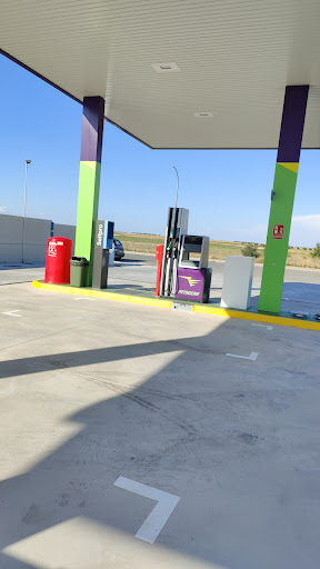 Petrocar , Gasolinera y Lavaderos de vehículos Logo
