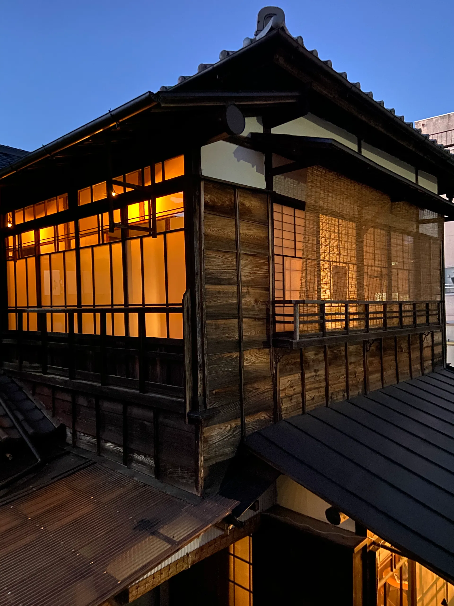Okiya Guest House