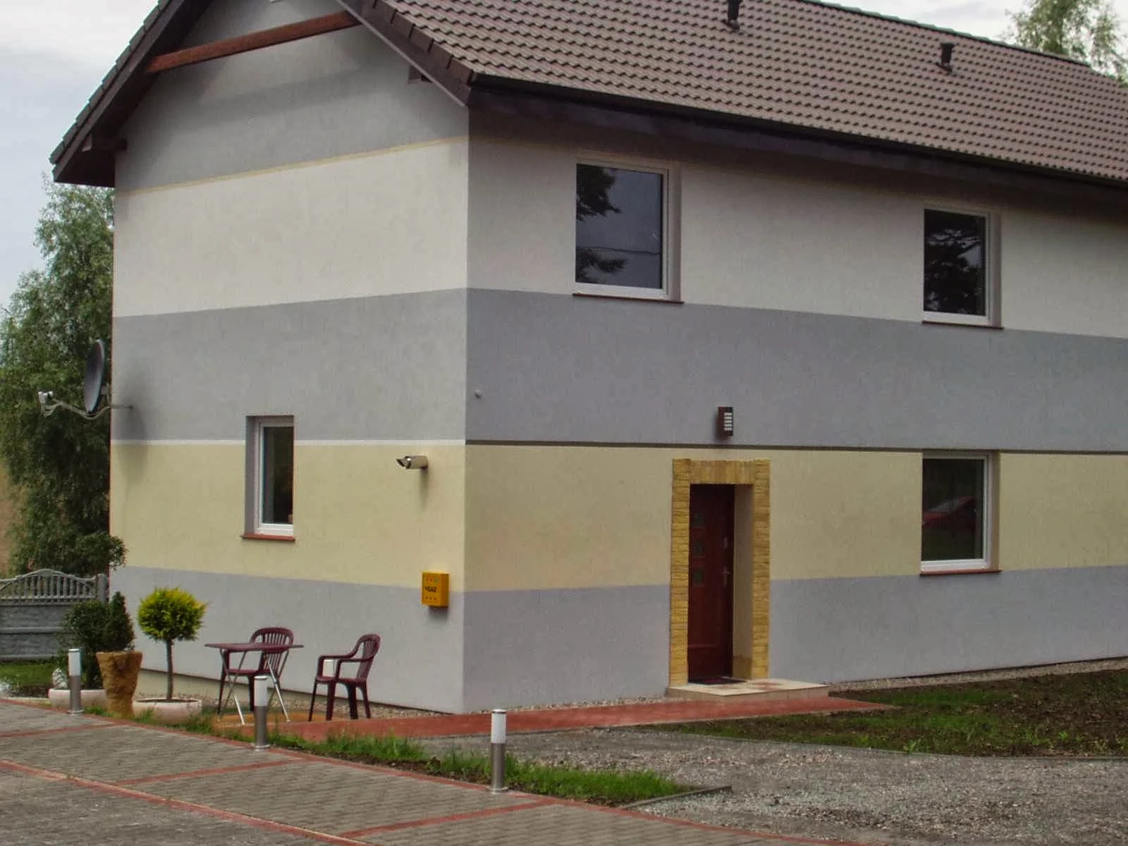 Pokoje gościnne Kwatery Noclegi Gościniec Lawrance