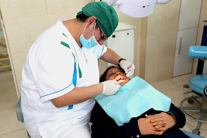 Clinica Dental Alvarez Cano 3