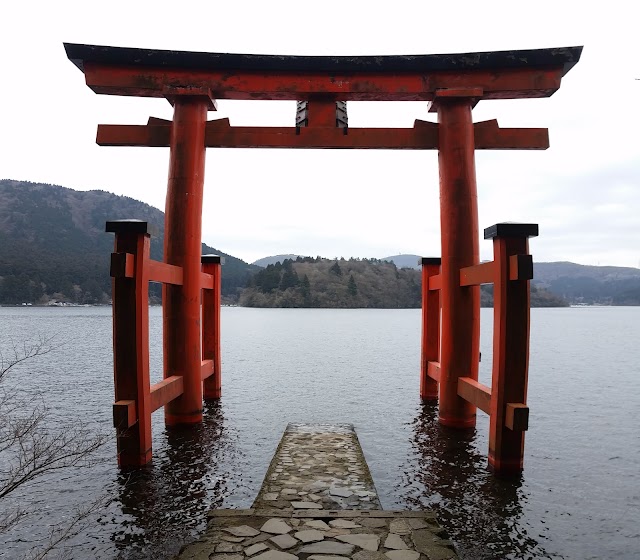 Hakone Shrine Peace Torii