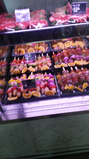 IGA on Bloomfield - Thumbnail
