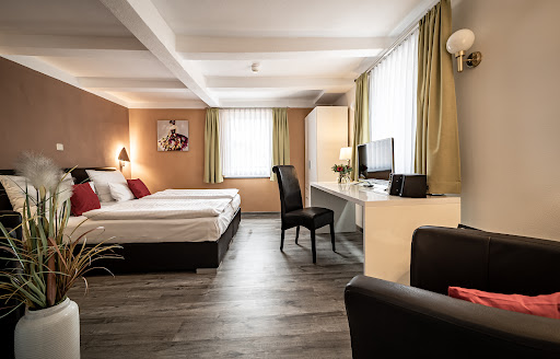 Le petit Palais - Hotel & Ferienapartments - Thumbnail