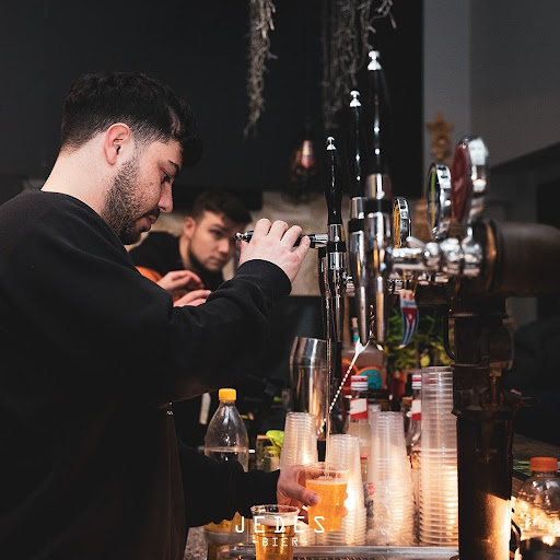 JEDES Bier - Visual