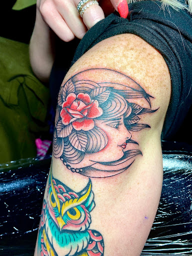 Happy’s Tattoo Studio - Thumbnail