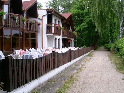Photos of Hunting hotel Jivaka