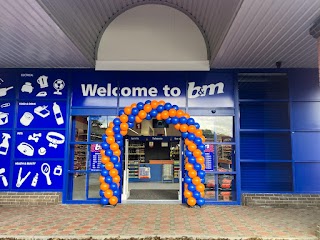 B&M Store