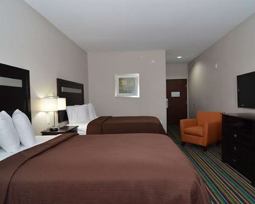 Quality Inn & Suites Kenedy - Karnes City - Thumbnail