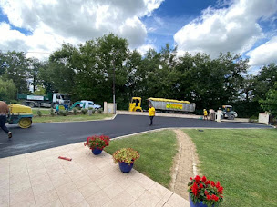 Photo n°8 de KMG GOUDRONNAGE à Foulayronnes (Société de travaux publics)
