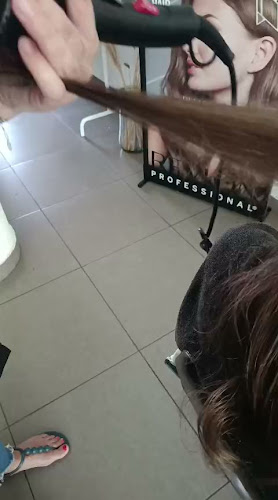 Opinii despre SALÃO PATRÍCIA GONÇALVES în Santiago do Cacém - Cabeleireiro