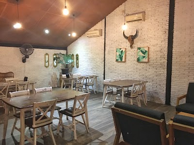 Photos of Go Rich Bar & Kitchen