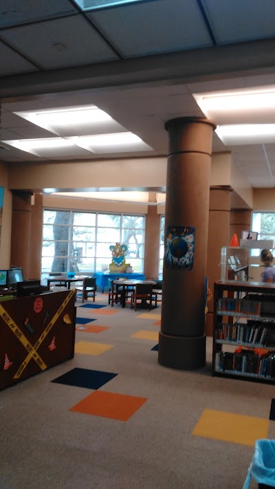 West Biloxi Public Library