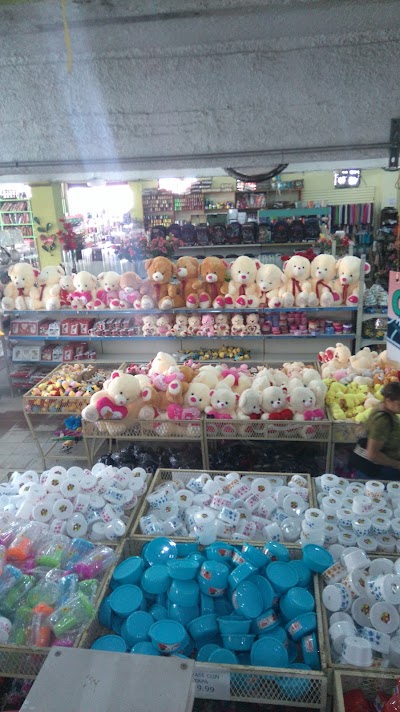 Photos of Store the Jireh