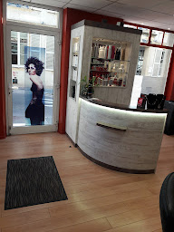 Photo n°8 de Adam et Océane Coiffure à Metz (Salon de coiffure)