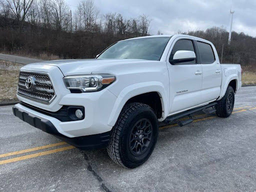 Jim's Hometown Auto Sales LLC Gallery - United States