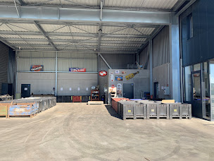 Photo n°10 de Menut Recyclage Chartres (Achat métaux, démolition VHU, enlèvement ferraille) à Gellainville (Service de gestion des déchets)