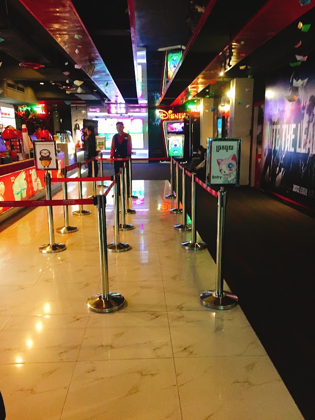 Legend Cinema