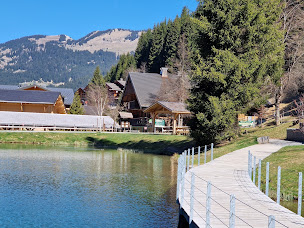 Photo n°1 de l'orée du lac a chatel à Châtel (Agence de location d'appartements)