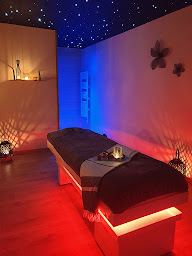 Photo n°21 de Azzura - Centre Expert | Dermo Minceur à Pont-Sainte-Marie (Centre d'épilation laser)