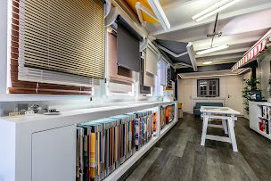 Photo n°24 de Storadour - Ateliers du store à Bayonne (Magasin de stores et de rideaux)