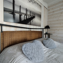 Photo n°20 de Chalet la Bachole chambres d'hôtes à Charancieu (Piscine)