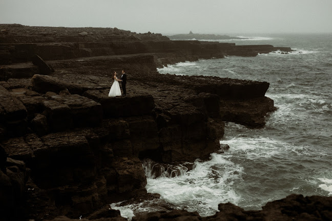 Fotograf Ślubny Artur Kawiorski- Kielce, Kraków, Warszawa Fotografia Ślubna