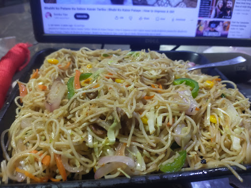 Hakka noodles post image