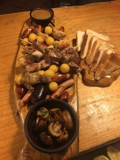Photos of Bar iguana