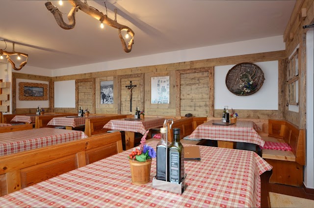 Rifugio Fronza alle Coronelle - Kölner Hütte