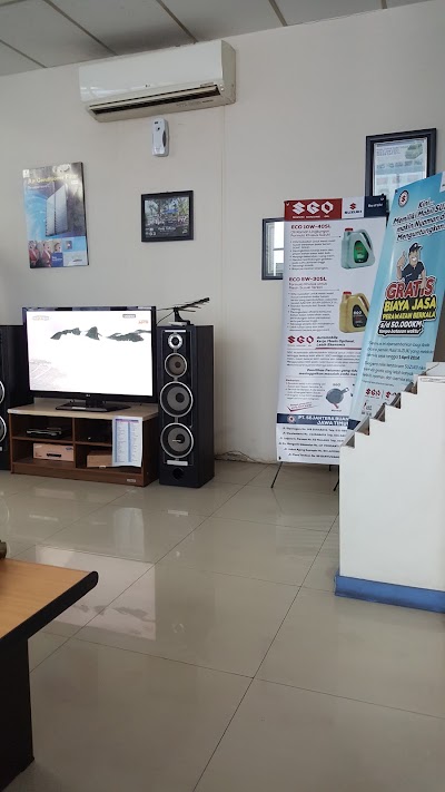 Photos of Suzuki Sejahtera Buana Trada Diponegoro