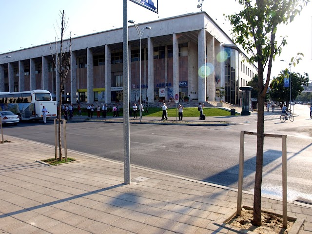 Skanderbeg Square