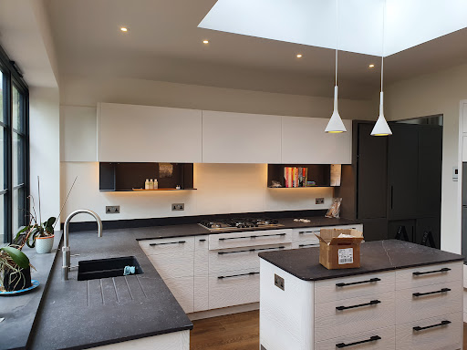 Essential Electrics - Visual