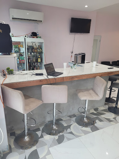 Fabis beauty and nails