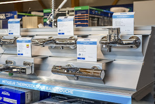 Photo n°5 de CEDEO Montivilliers : Sanitaire - Chauffage - Plomberie à Montivilliers (Fournisseur de matériel d'éclairage scénique)