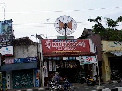 Photos of Antenna Center Mutara