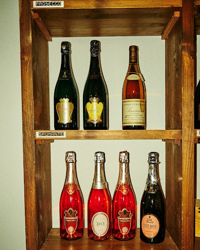 Taffy’s - Visual