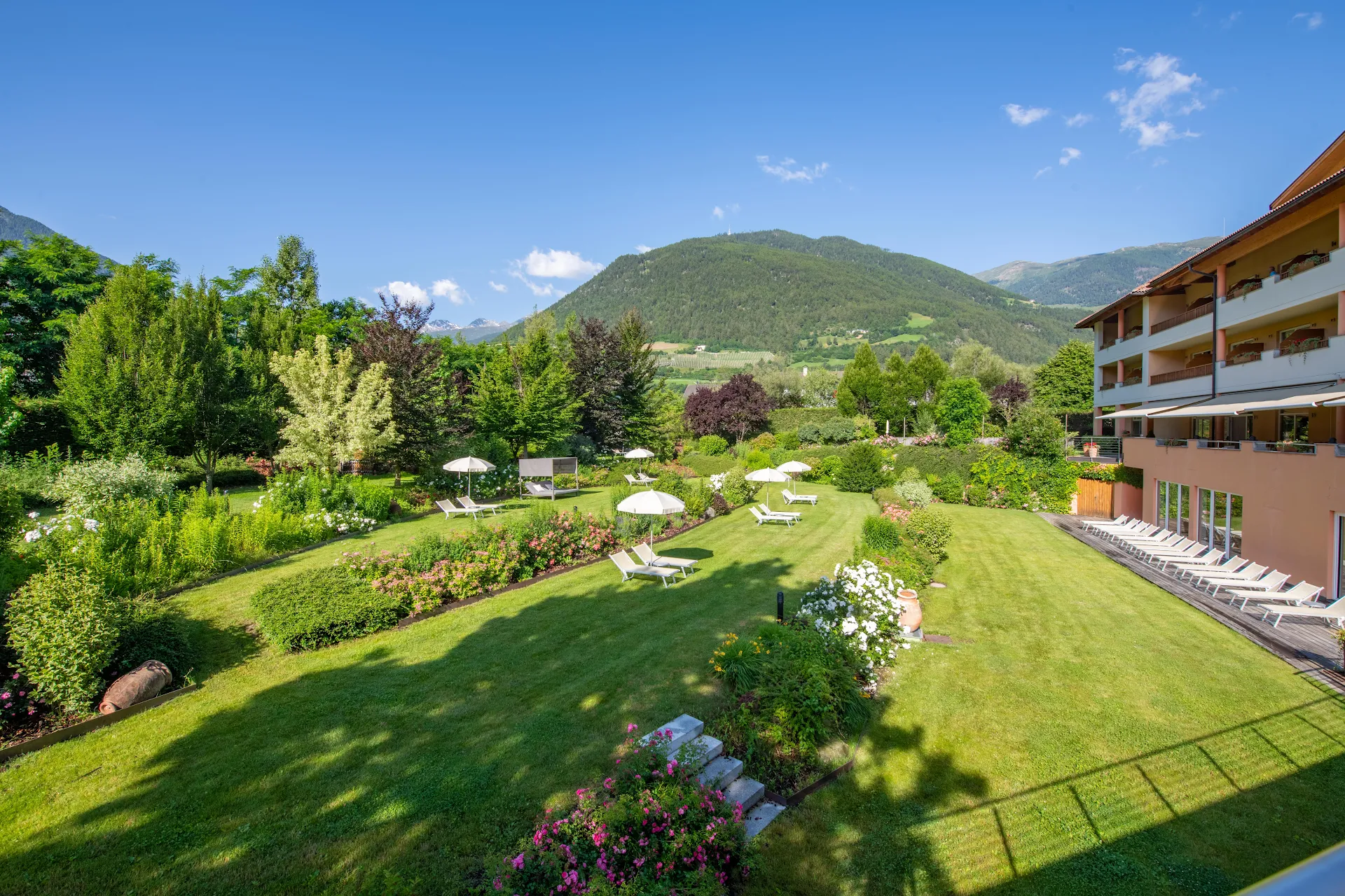Garden Park Hotel