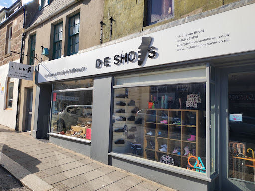 D E Shoes - Visual