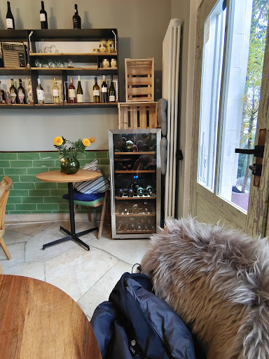 Almchen Cafe & Bar - Thumbnail