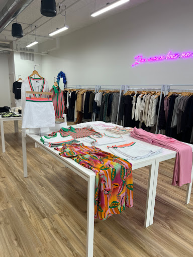 Sandy's Boutique - Thumbnail