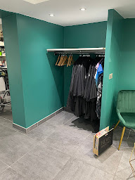 Photo n°7 de david&son - Coiffeur Neuville sur Saône à Neuville-sur-Saône (Salon de coiffure)