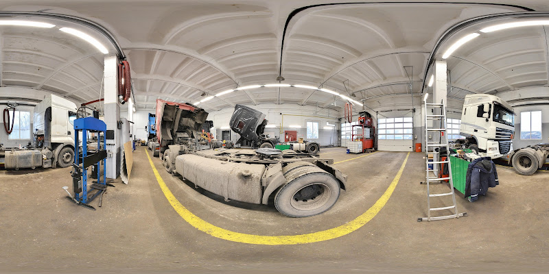 Обслуговування вантажівок